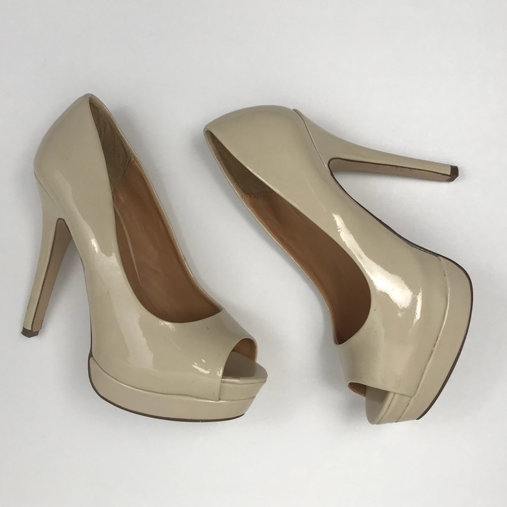Platform heel